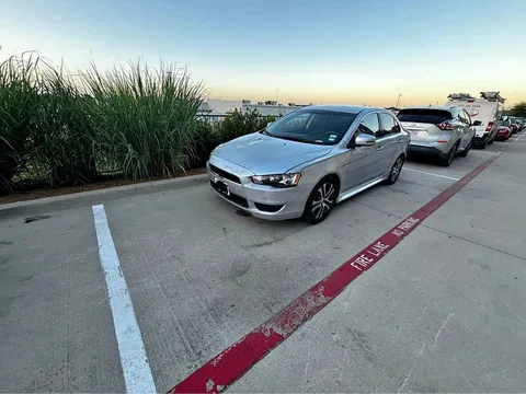 2015 Mitsubishi Lancer ES Sedan 4D