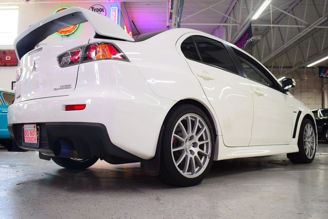 2015 Mitsubishi Lancer Evolution X 9th Gen - Image 13 of 20