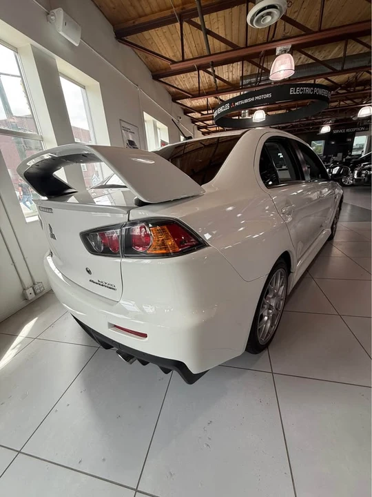 2015 Mitsubishi Lancer Evolution X 9th Gen - Image 4 of 14