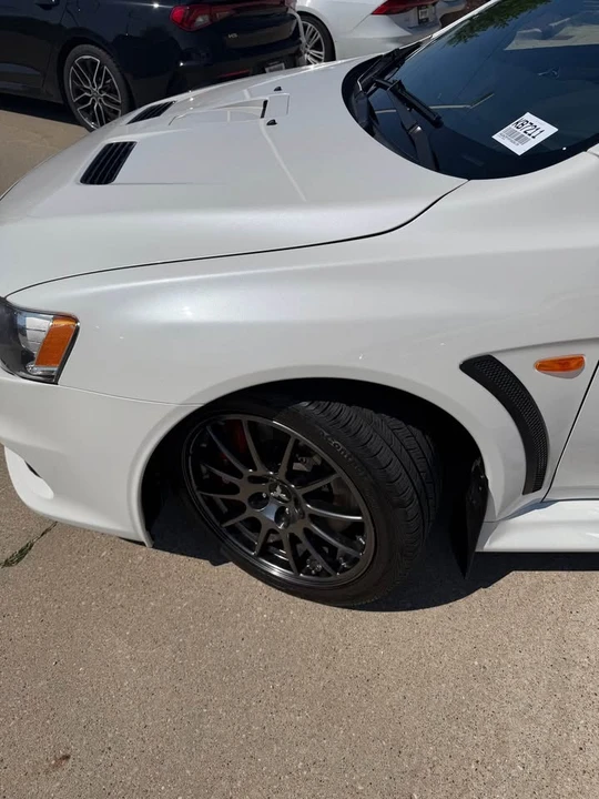 2015 Mitsubishi Lancer Evolution X 9th Gen - Image 2 of 19