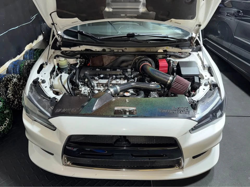 2015 Mitsubishi Lancer Evolution X 9th Gen - Image 2 of 3