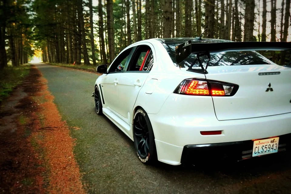 2015 Mitsubishi Lancer Evolution X 9th Gen - Image 2 of 7