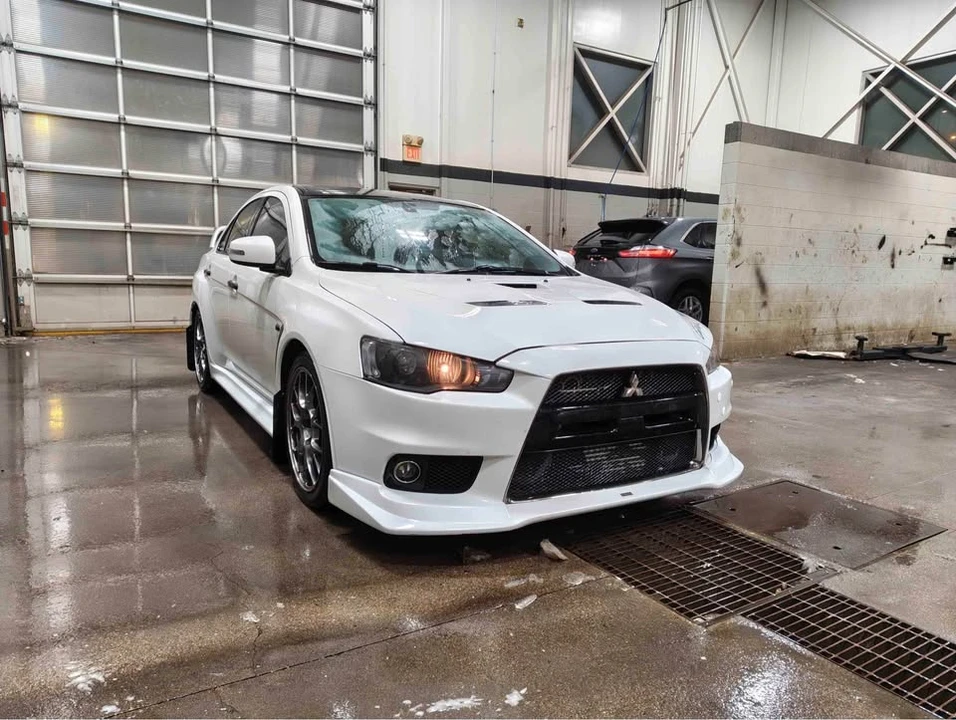 2015 Mitsubishi Lancer Evolution X 9th Gen - Image 4 of 6