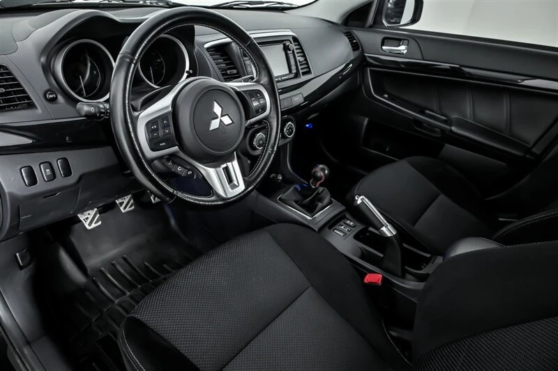 2015 Mitsubishi Lancer Evolution X 9th Gen - Image 19 of 21