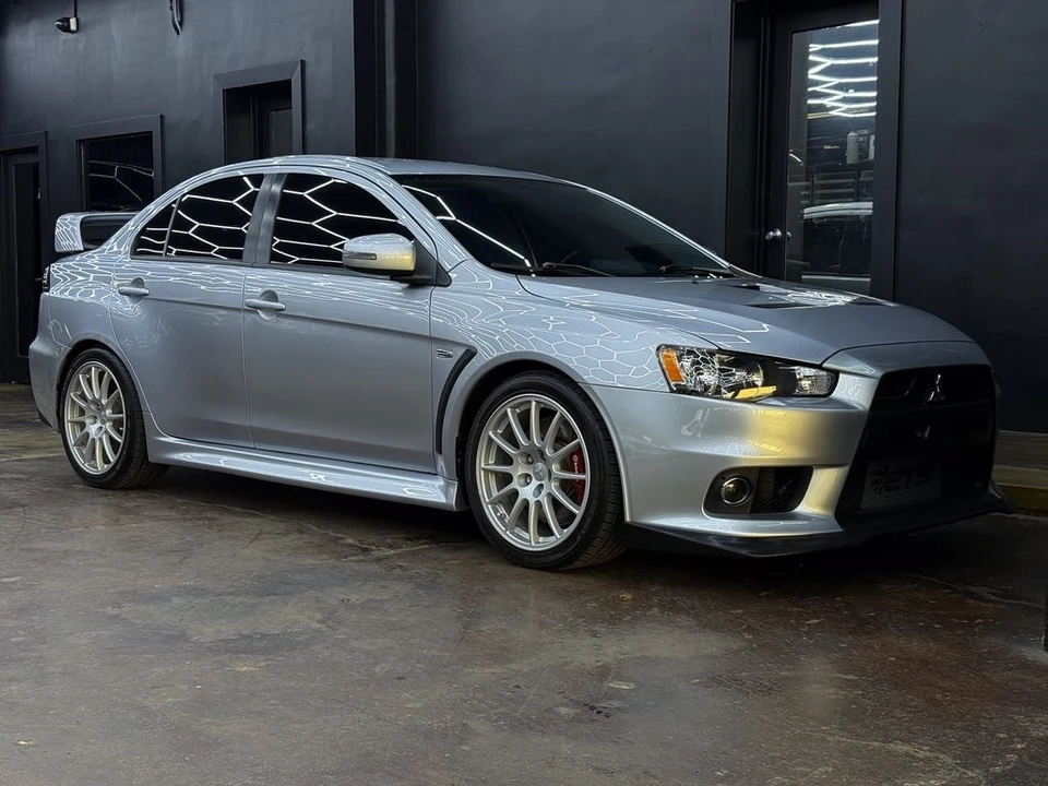 2015 Mitsubishi Lancer Evolution X 9th Gen - Image 11 of 12