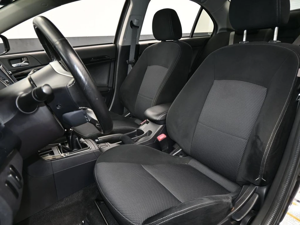 2015 Mitsubishi Lancer Evolution X 9th Gen - Image 10 of 12