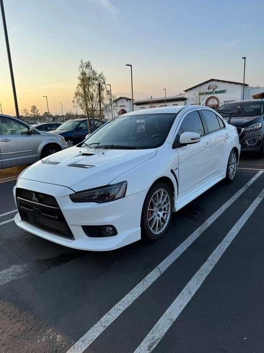2015 Mitsubishi Lancer Evolution X 9th Gen - Image 2 of 4