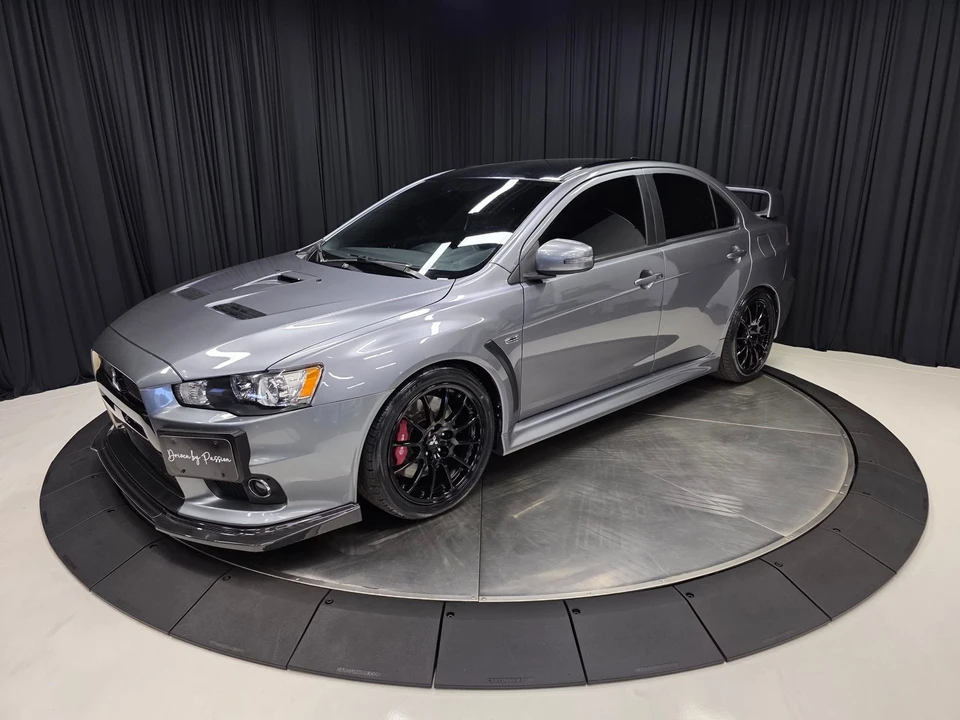 2015 Mitsubishi Lancer Evolution X 9th Gen - Image 9 of 12