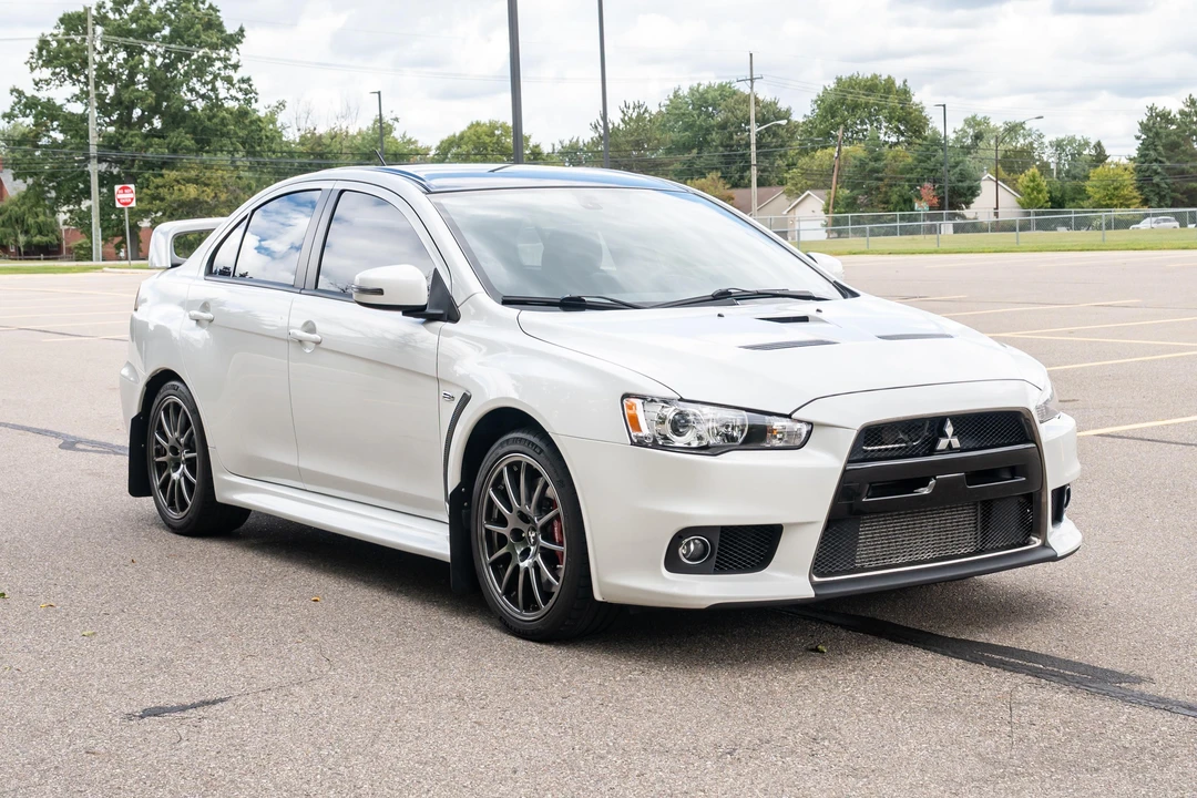2015 Mitsubishi Lancer Evolution X 9th Gen - Image 8 of 31