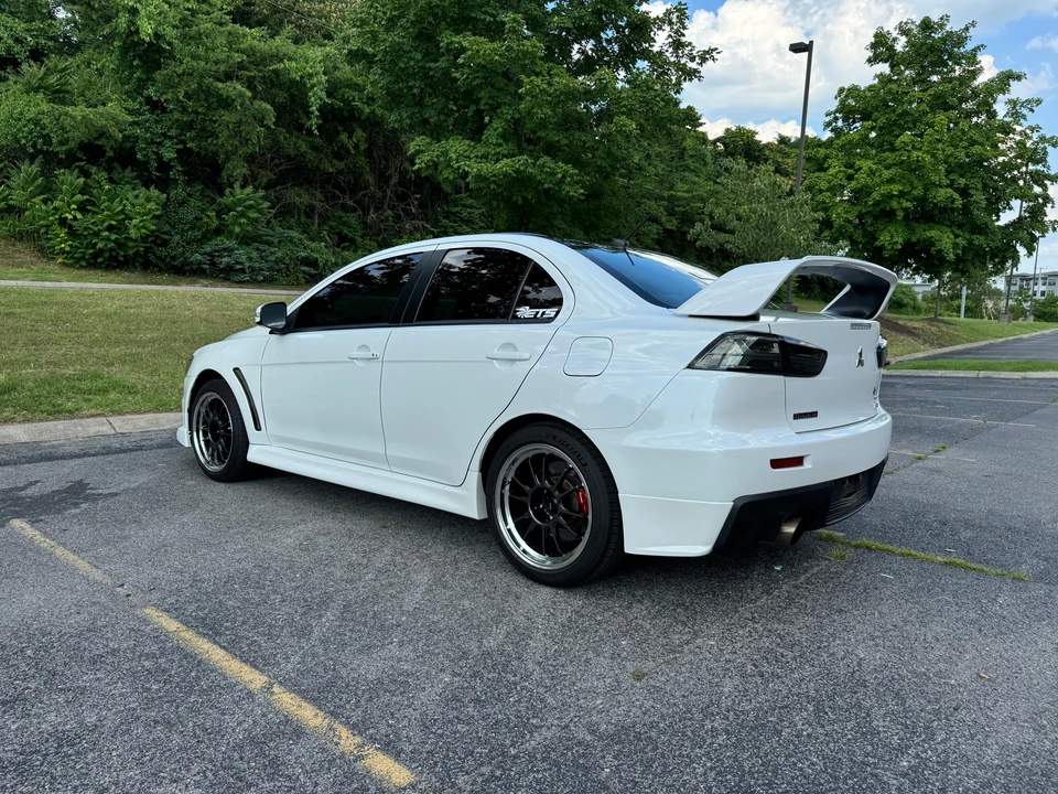 2015 Mitsubishi Lancer Evolution X 9th Gen - Image 17 of 31