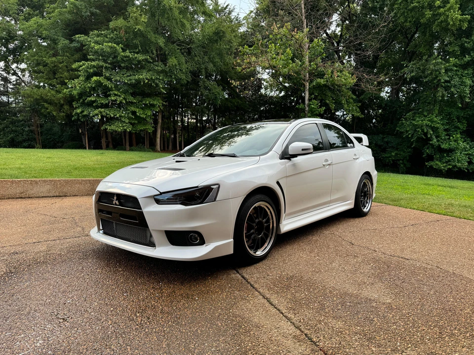 2015 Mitsubishi Lancer Evolution X 9th Gen - Image 7 of 31