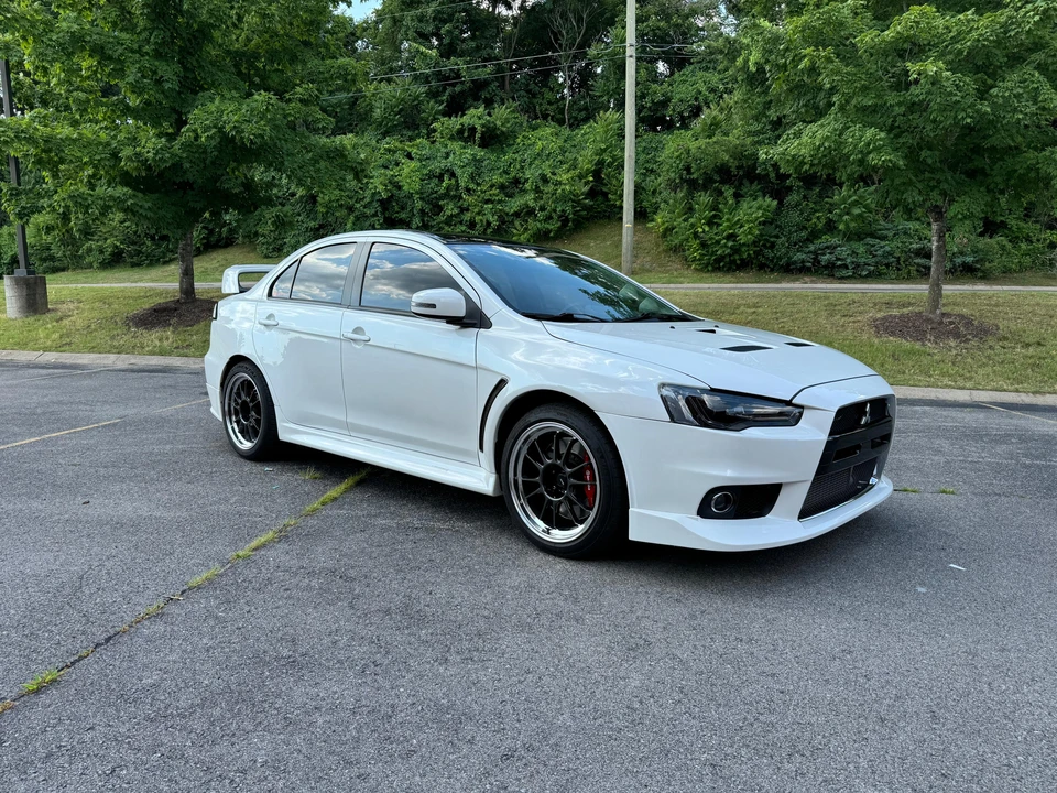 2015 Mitsubishi Lancer Evolution X 9th Gen - Image 21 of 31
