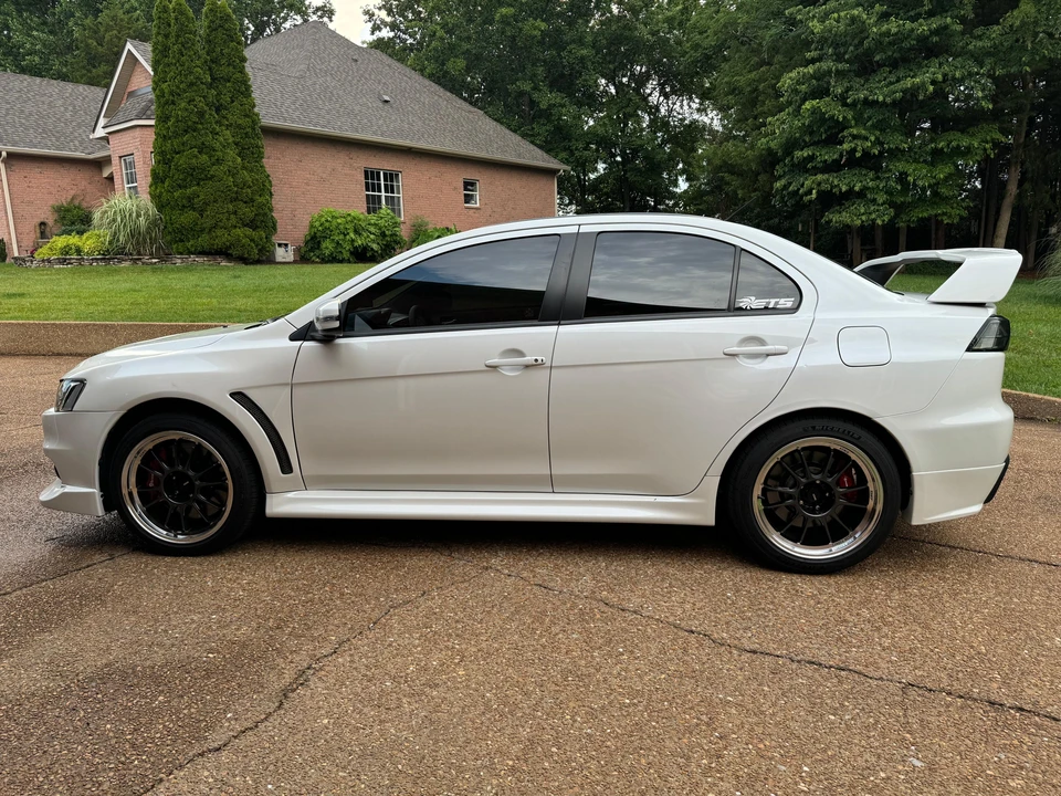 2015 Mitsubishi Lancer Evolution X 9th Gen - Image 8 of 31