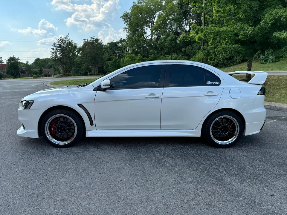 2015 Mitsubishi Lancer Evolution X 9th Gen - Image 16 of 31