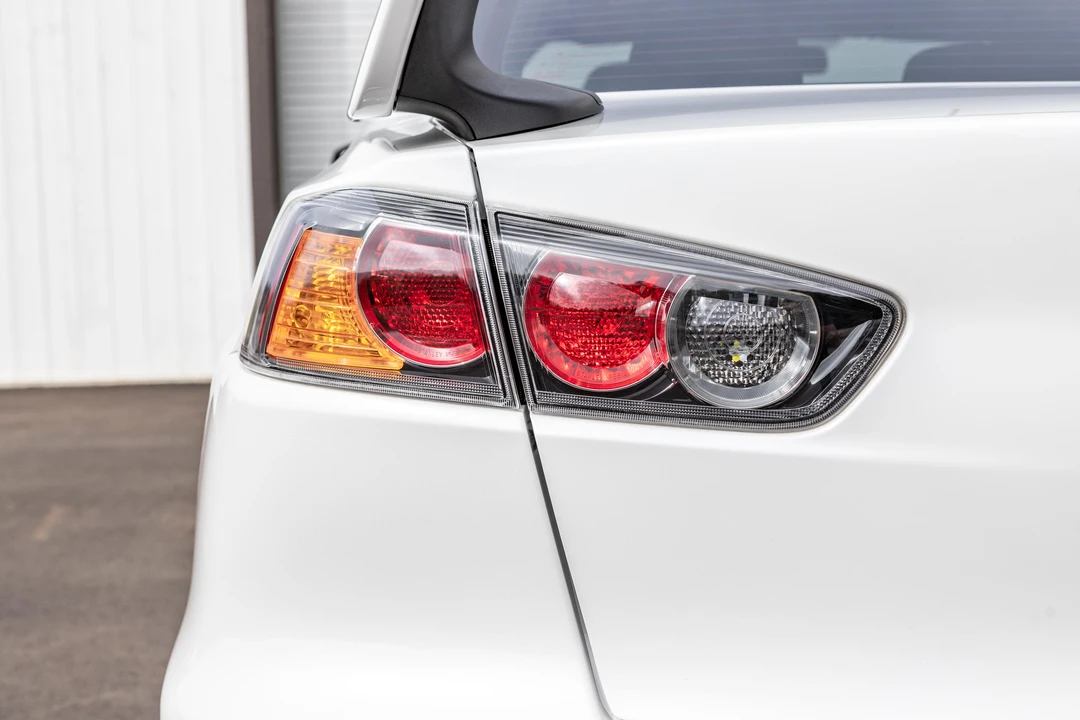 2015 Mitsubishi Lancer Evolution X 9th Gen - Image 22 of 31