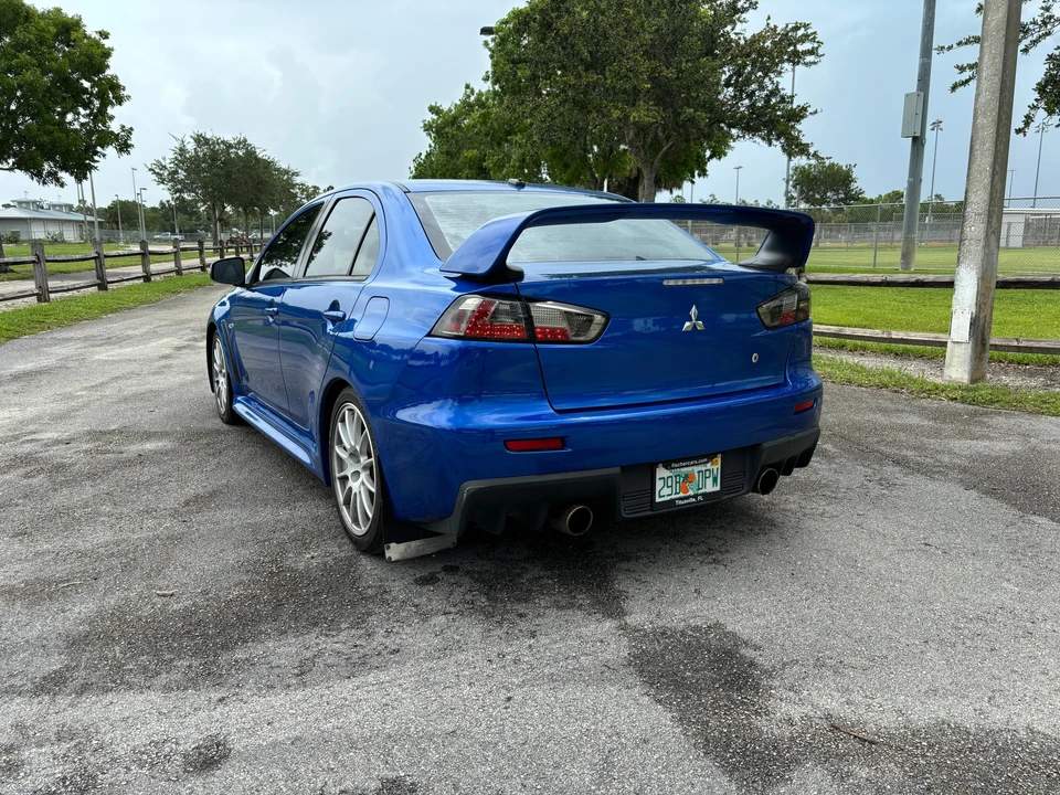 2015 Mitsubishi Lancer Evolution X 9th Gen - Image 10 of 31