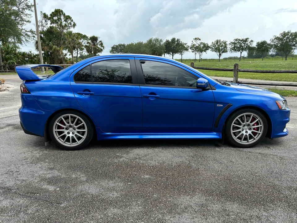 2015 Mitsubishi Lancer Evolution X 9th Gen - Image 13 of 31