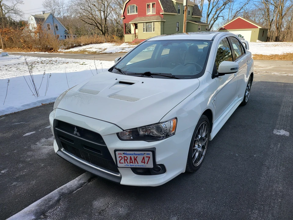 2015 Mitsubishi Lancer Evolution X 9th Gen - Image 8 of 31