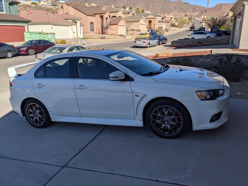 2015 Mitsubishi Lancer Evolution X 9th Gen - Image 14 of 31