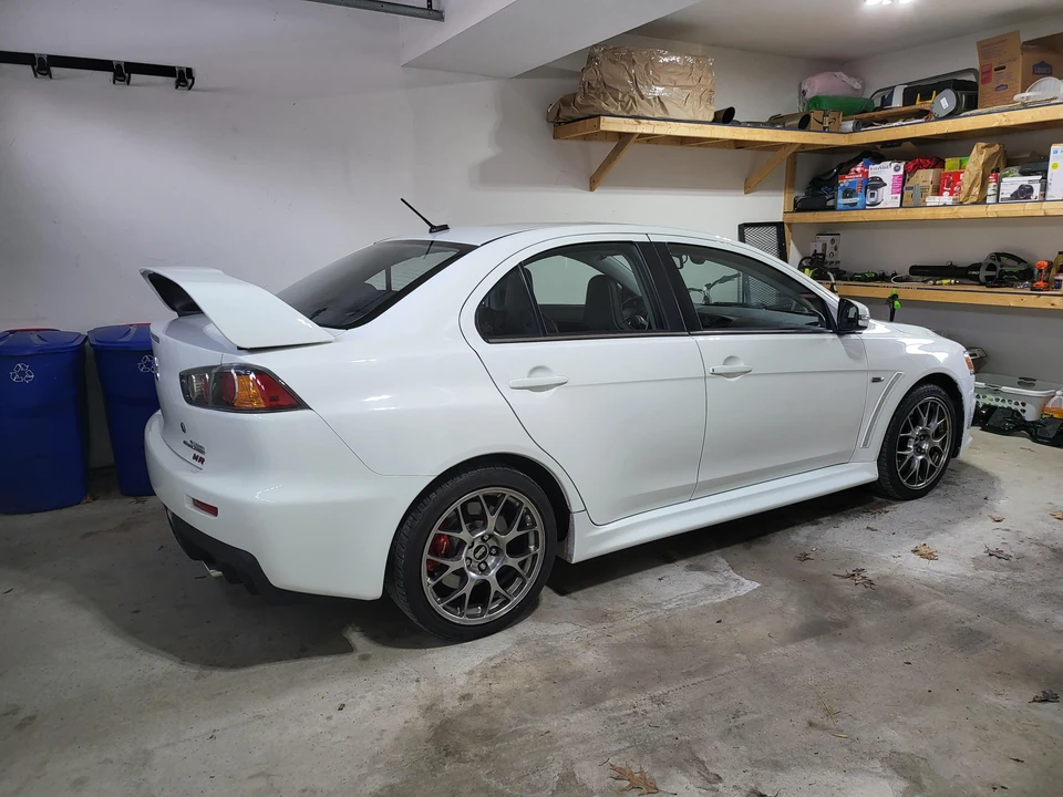 2015 Mitsubishi Lancer Evolution X 9th Gen - Image 13 of 31