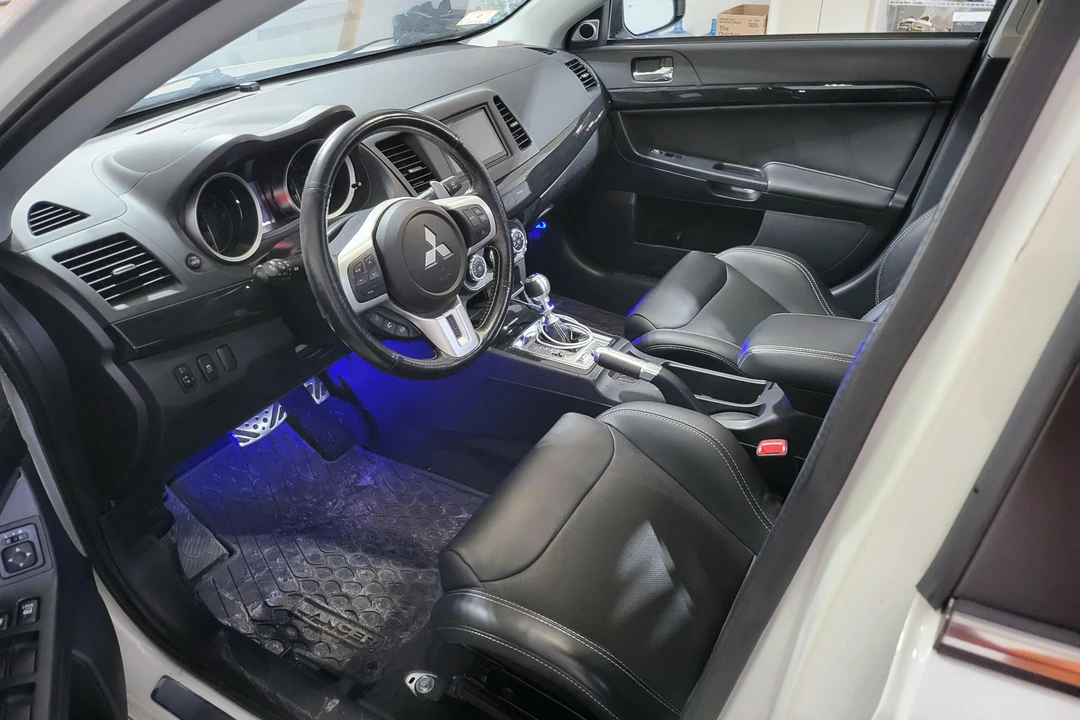 2015 Mitsubishi Lancer Evolution X 9th Gen - Image 28 of 31
