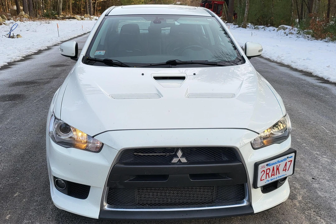 2015 Mitsubishi Lancer Evolution X 9th Gen - Image 2 of 31