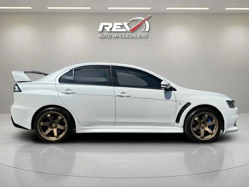 2015 Mitsubishi Lancer 10th Gen - Image 6 of 12