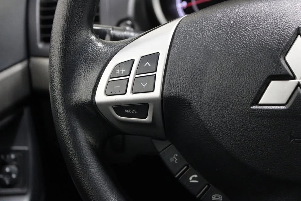 2015 Mitsubishi Lancer 9th Gen - Image 8 of 20