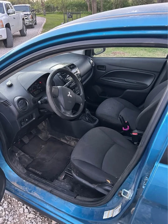 2015 Mitsubishi Mirage 6th Gen - Image 5 of 7