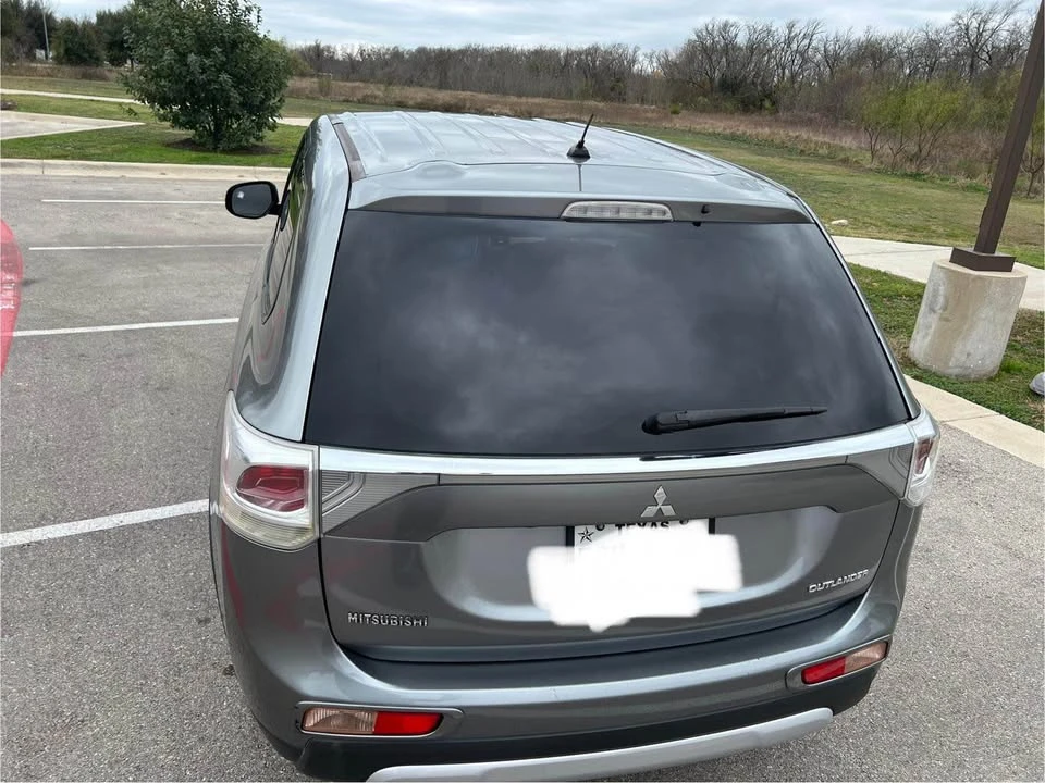 2015 Mitsubishi Outlander - Image 5 of 10