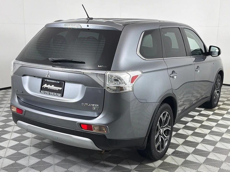 2015 Mitsubishi Outlander - Image 5 of 12