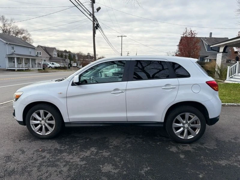 2015 Mitsubishi Outlander Sport - Image 9 of 12