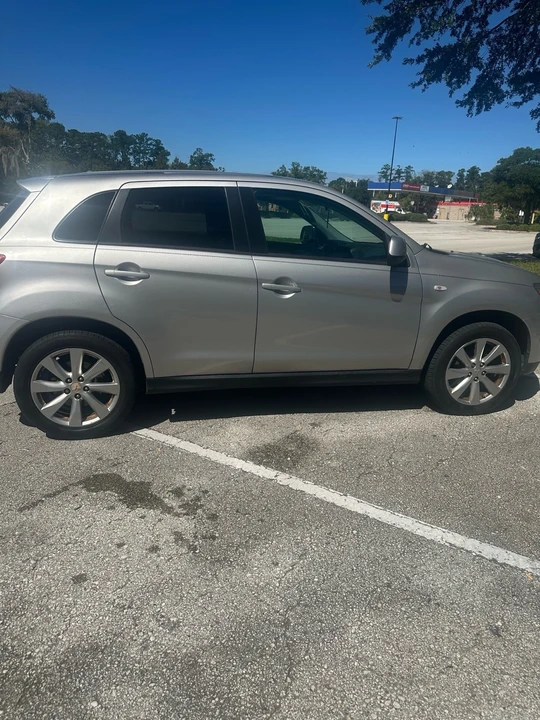 2015 Mitsubishi Outlander Sport - Image 2 of 8