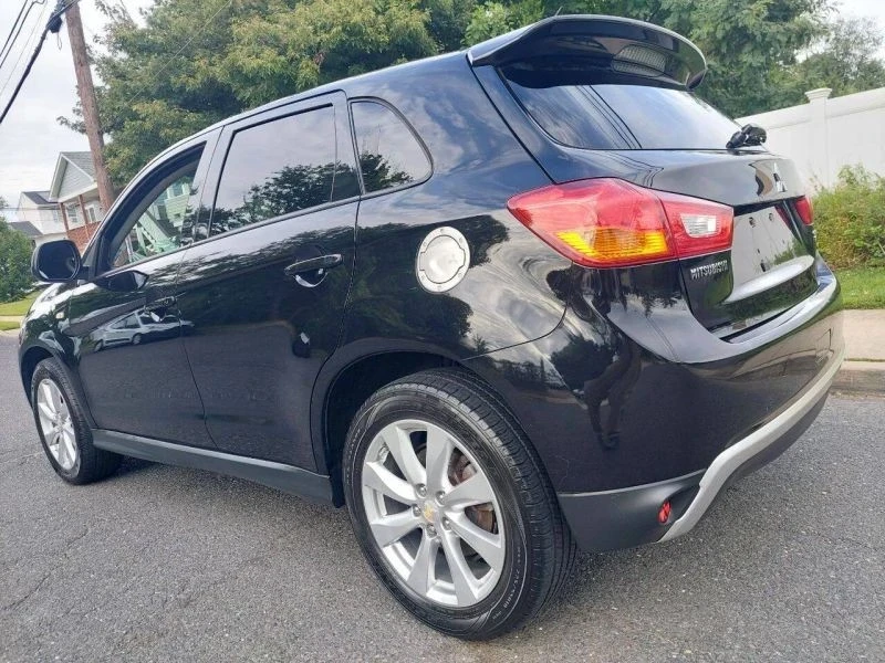 2015 Mitsubishi Outlander Sport - Image 10 of 12