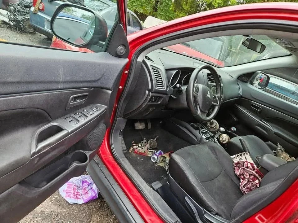 2015 Mitsubishi Outlander Sport - Image 4 of 5
