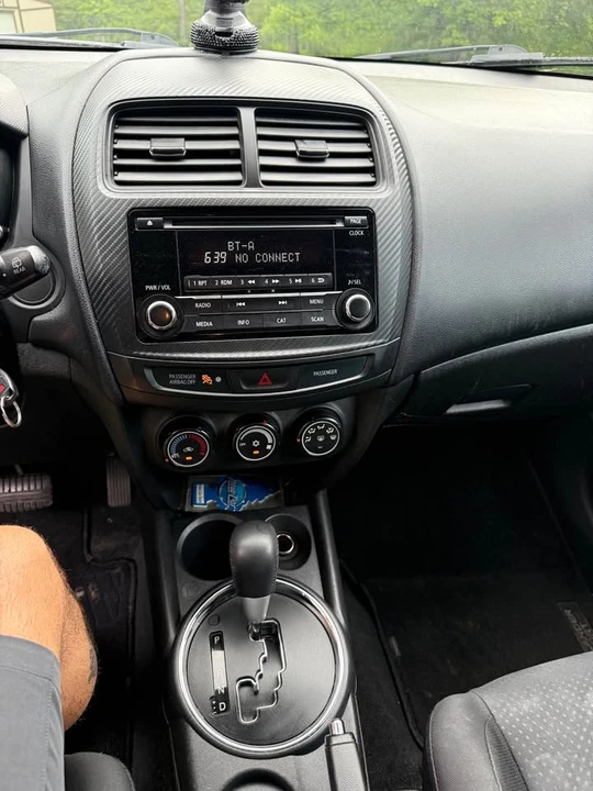 2015 Mitsubishi Outlander Sport - Image 15 of 20