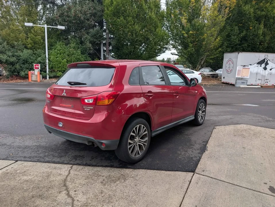 2015 Mitsubishi Outlander Sport - Image 2 of 7