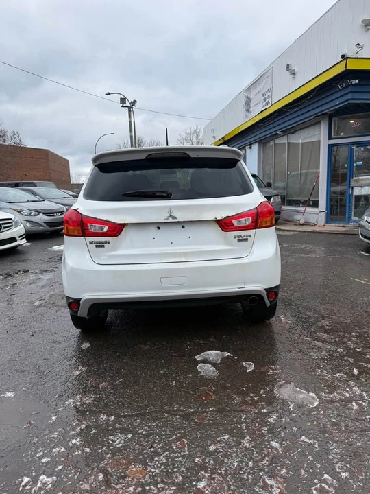 2015 Mitsubishi RVR - Image 4 of 12