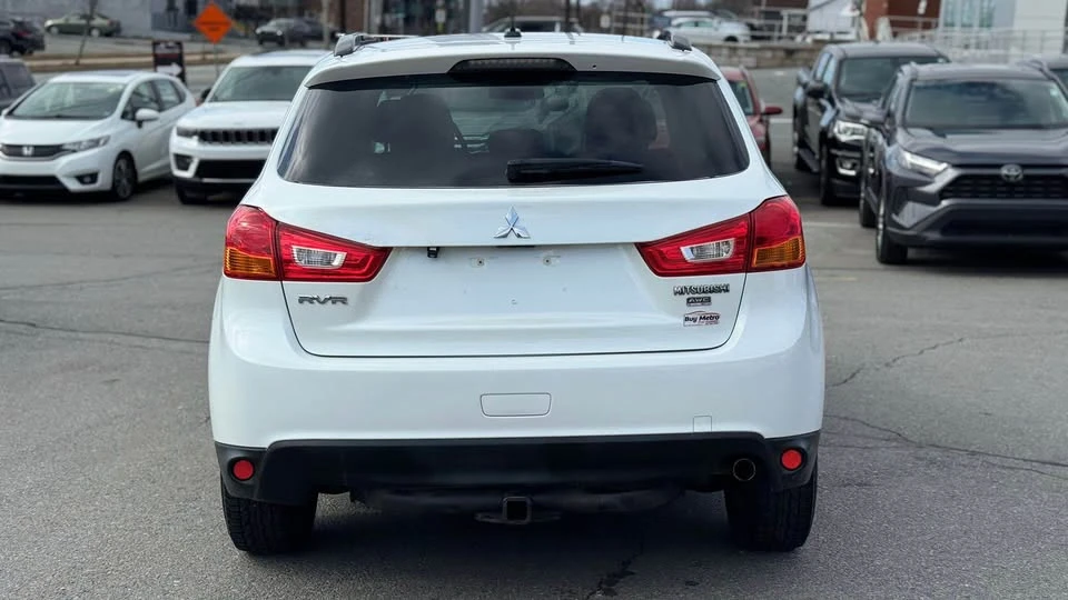 2015 Mitsubishi Outlander Sport - Image 6 of 21