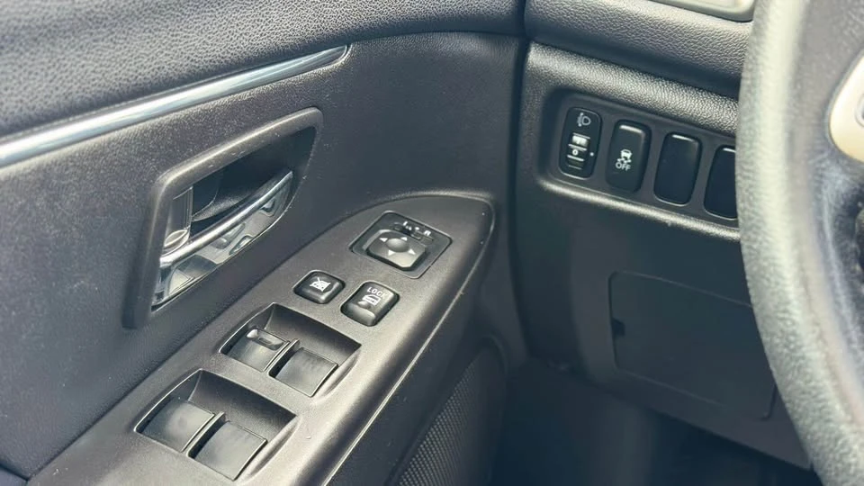 2015 Mitsubishi Outlander Sport - Image 15 of 21
