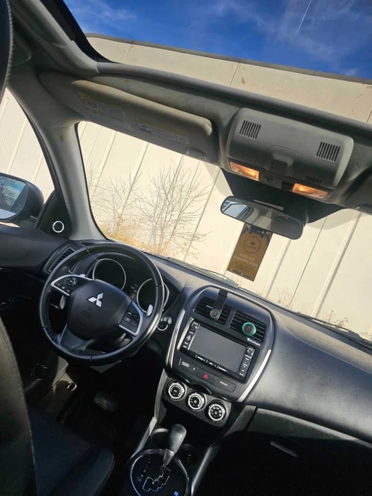 2015 Mitsubishi Outlander Sport - Image 3 of 8