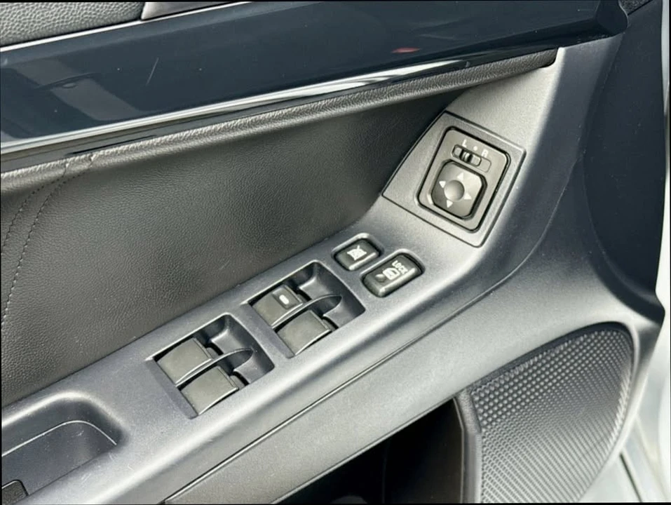 2015 Mitsubishi Lancer Evolution X 9th Gen - Image 16 of 20