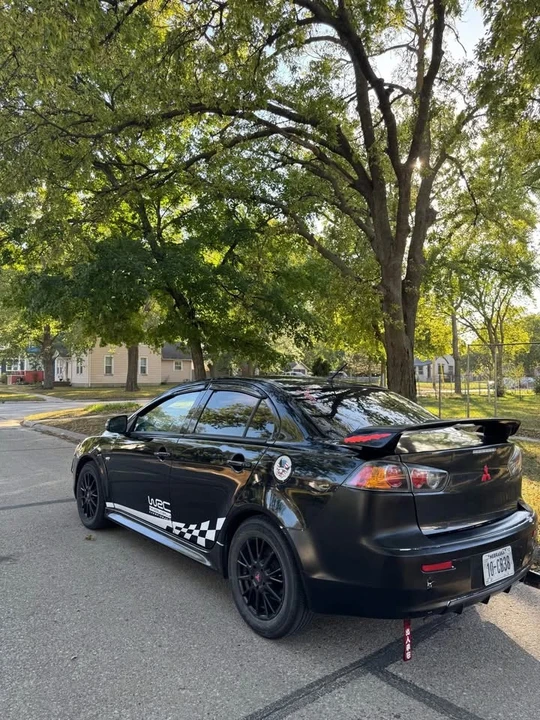 2015 Mitsubishi Lancer 10th Gen - Image 5 of 9