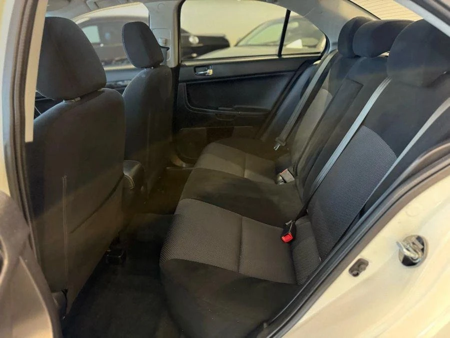 2015 Mitsubishi Lancer 9th Gen - Image 9 of 20