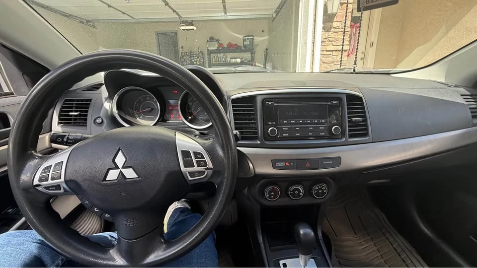 2015 Mitsubishi Lancer 9th Gen - Image 9 of 11