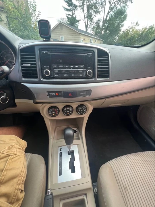 2015 Mitsubishi Lancer 10th Gen - Image 14 of 20