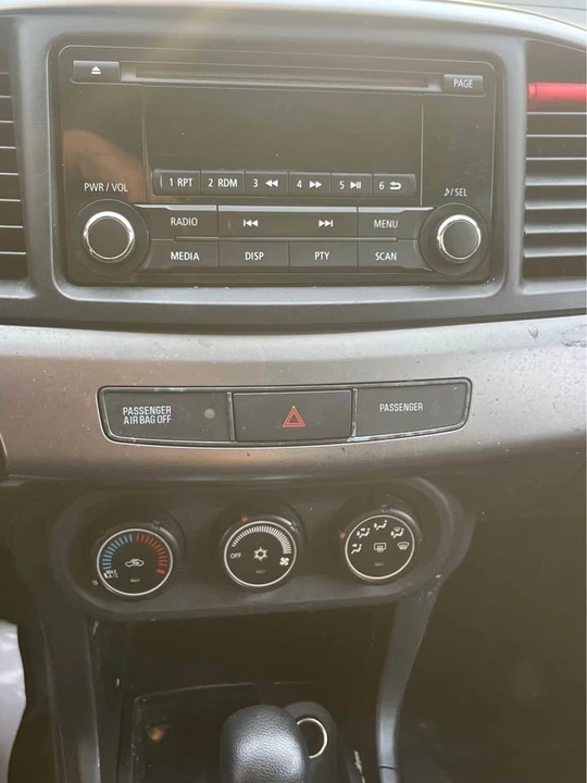 2015 Mitsubishi Lancer 10th Gen - Image 13 of 16