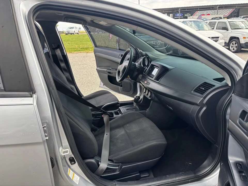 2015 Mitsubishi Lancer 9th Gen - Image 10 of 18