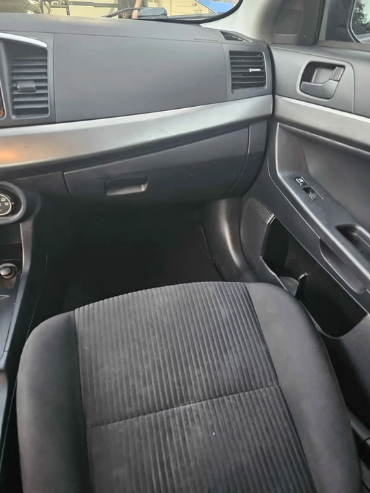 2015 Mitsubishi Lancer 9th Gen - Image 9 of 19