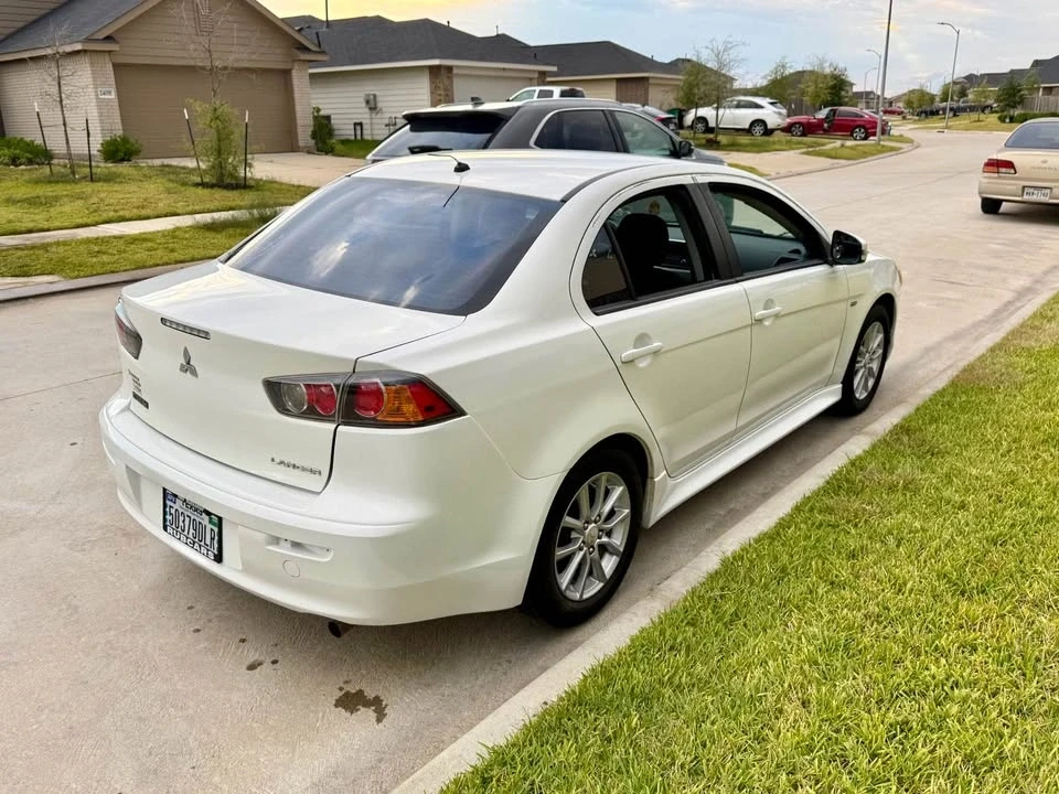 2015 Mitsubishi Lancer 10th Gen - Image 2 of 5